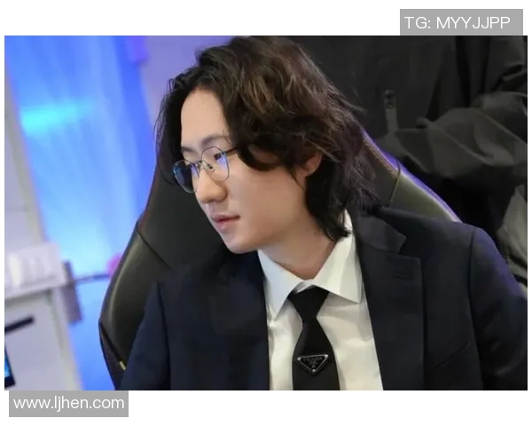 Chawy:BO5的选人要慎重,不然后边BP会十分难去做 Chawy:BO5的选人要慎重,不然后边BP会十分难去做